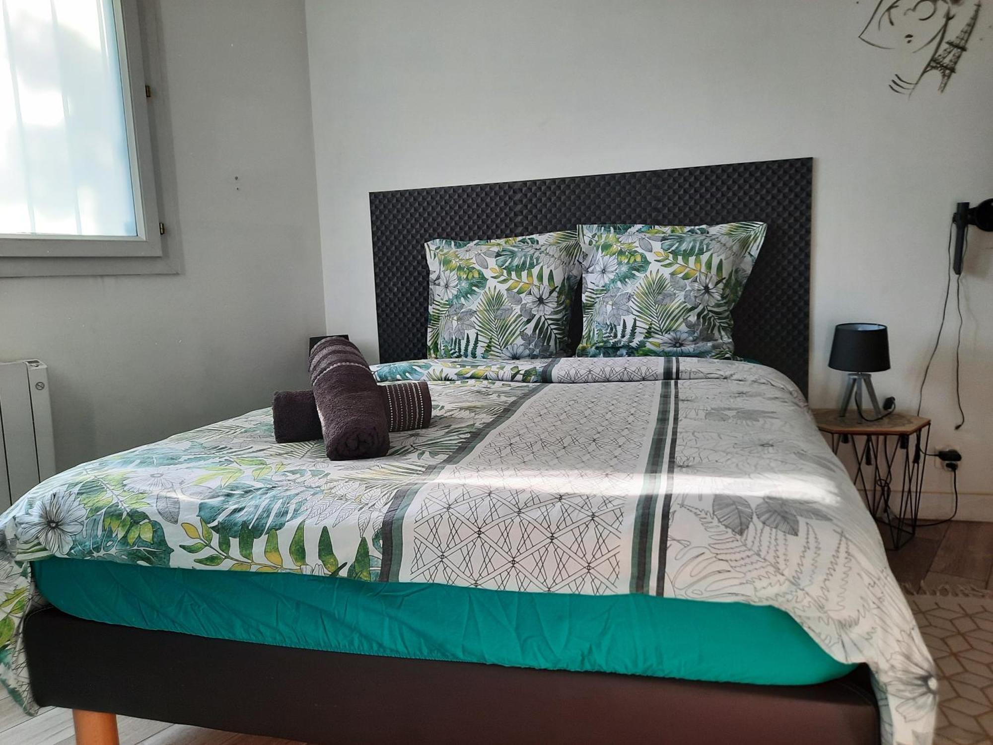 Alloappartmeuble_Le Cosy Houilles Bagian luar foto