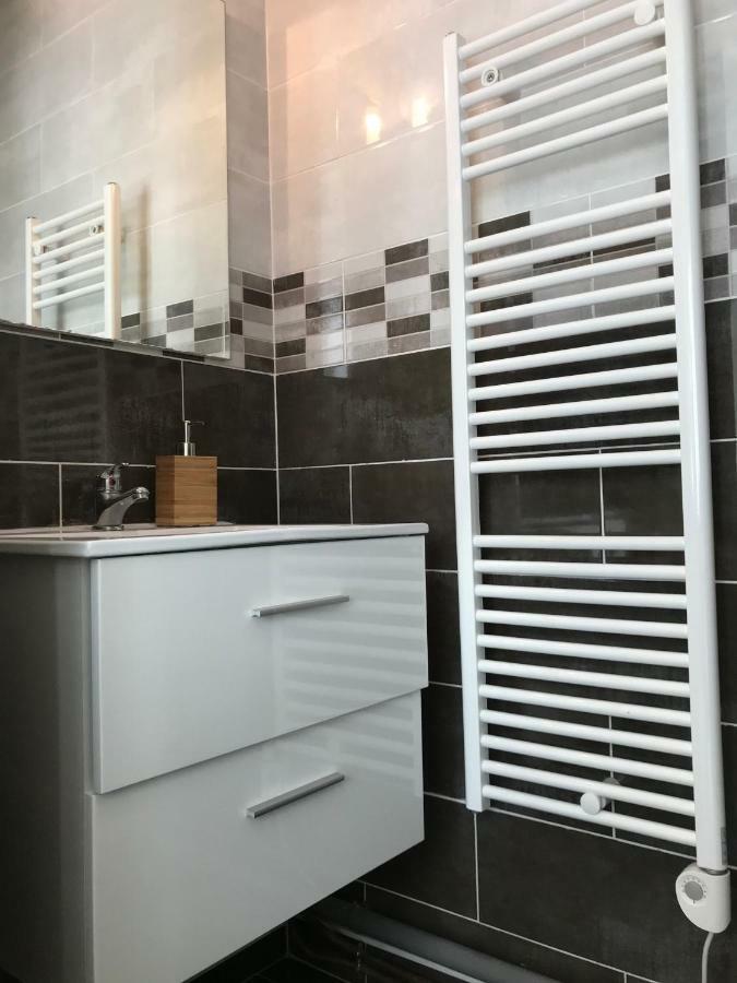 Alloappartmeuble_Le Cosy Houilles Bagian luar foto
